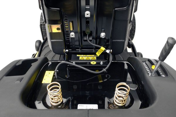 Black Edition 285/106 TWIN KH TRAC Rasentraktor mit Winterpaket 120 Plus – Bild 14