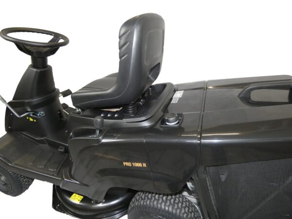 Black Edition PRO 1066 H Aufsitzmäher – Bild 5