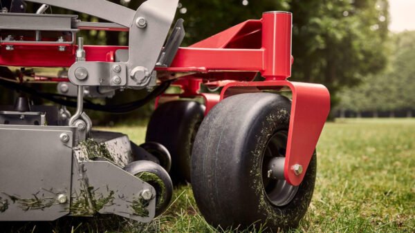 Cramer 82ZT132 Akku Zero Turn Nullwendekreismäher – Bild 10