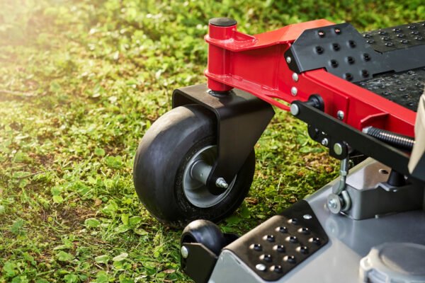 Cramer 82ZTC152 OptimusZ Zero Turn Aufsitzmäher 152 cm – Bild 9