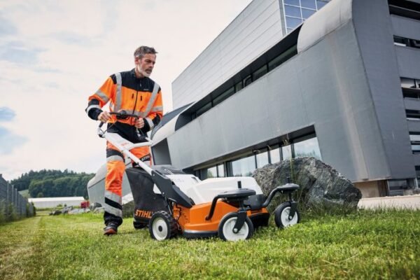 STIHL RMA 765 V Rasenmäher inkl. Akku und Ladegerät – Bild 2
