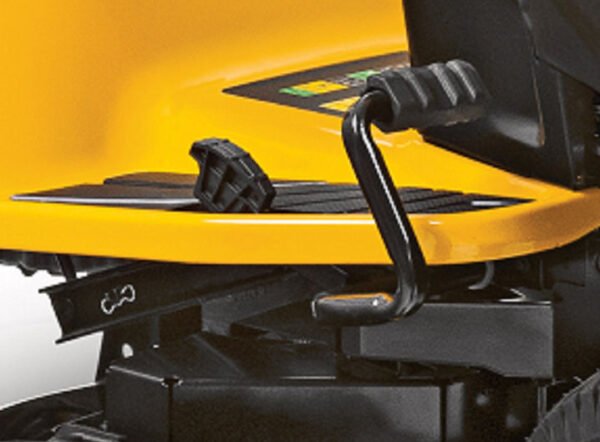 CUB Cadet XT2 PS117 Rasentraktor – Bild 9