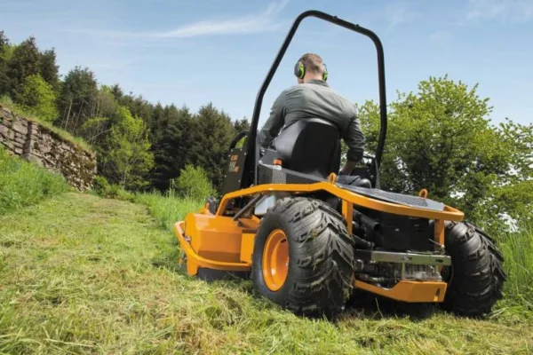 AS-Motor Aufsitzmäher AS 1040 YAK 4WD – Bild 4